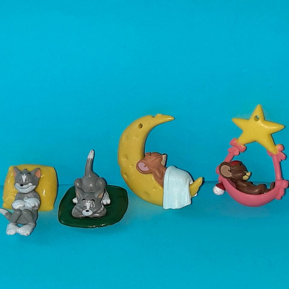 Tom und Jerry im Traumland 4 Sammelfiguren in Saarbrücken