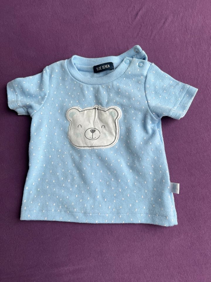 Babykleidung Hr. 50 56 62 68 Junge Unisex in Düsseldorf