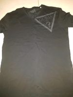 Wie neu guess Tshirt Herren Gr. L tragbar Gr. M Baden-Württemberg - Deizisau  Vorschau