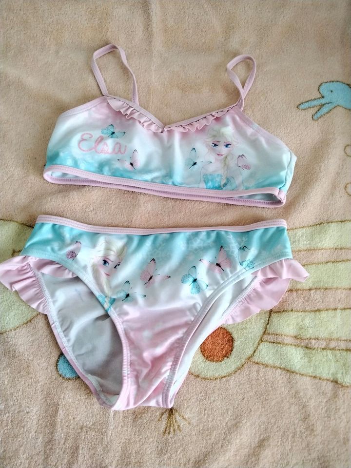 Bikini Eiskönigin Elsa Gr. 122/128 2,50€ in Bad Friedrichshall