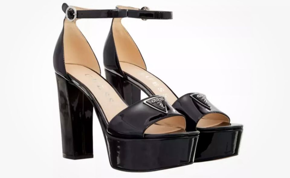 GUESS Pumps High Heels Lack Größe 37 schwarz neu in Oelde