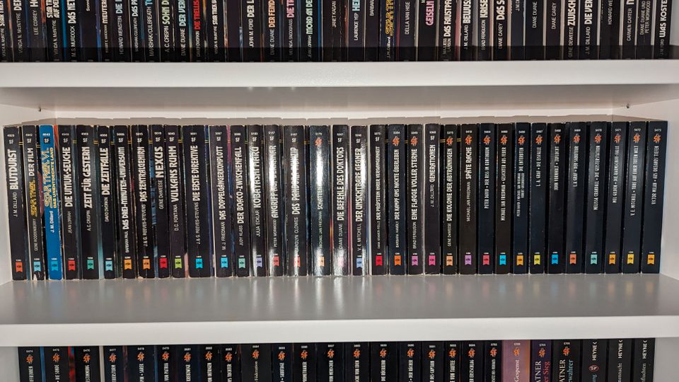 Riesige Sammlung Star Trek Bücher in Markgröningen