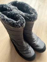 Damen Schneestiefel Stiefel Boots Gr. 42 grau Leipzig - Thekla Vorschau