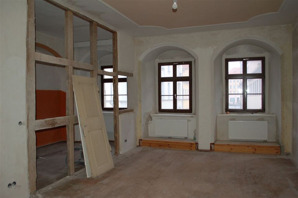 Stattliches Mehrfamilienhaus, Innensanierung begonnen in Torgau
