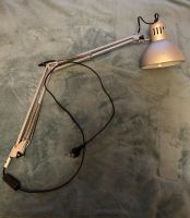 IKEA Lampe/ Schreibtischlampe Silber/ Grau Nordrhein-Westfalen - Krefeld Vorschau