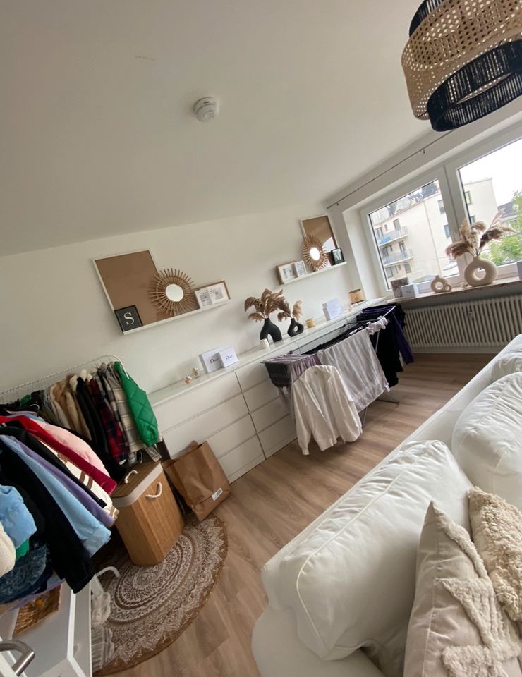 Zwei Zimmerwohnung 550 € warm in Bremerhaven