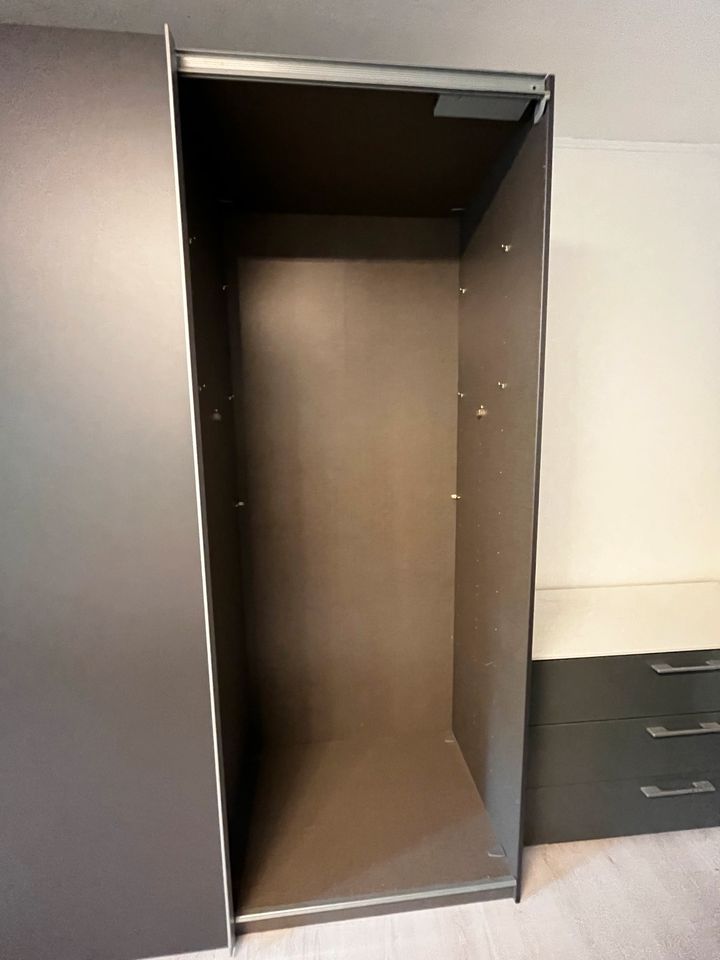 Kleiderschrank in Gelsenkirchen