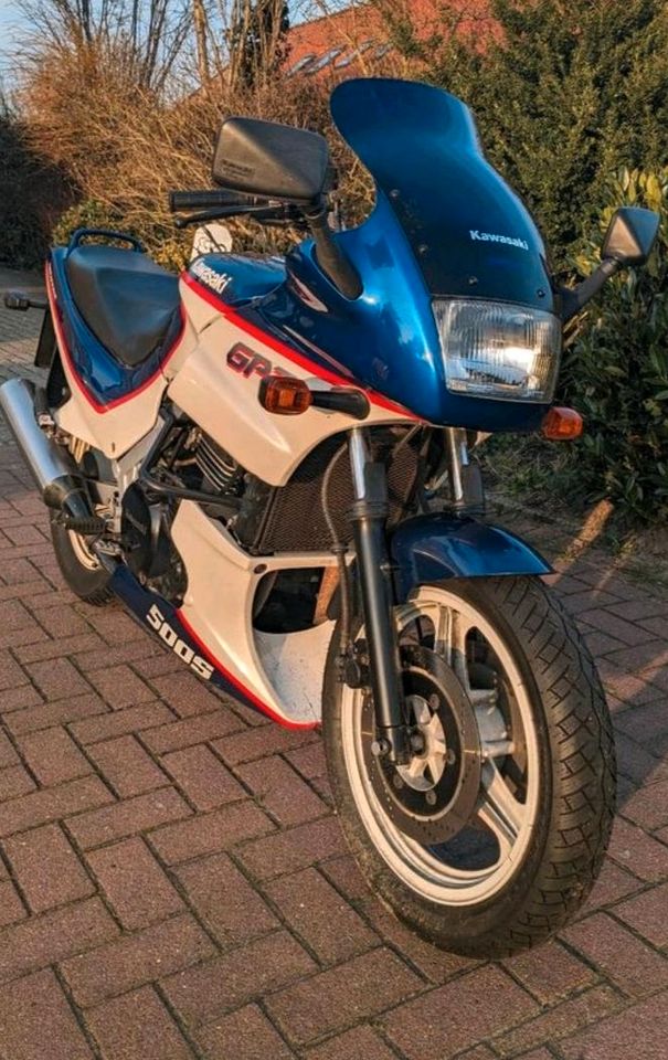 Kawasaki GPZ 500S in Moormerland