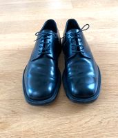 Orig. POLLINI 9,5 43,5 44 Business Herrenschuhe schwarz Leder München - Untergiesing-Harlaching Vorschau