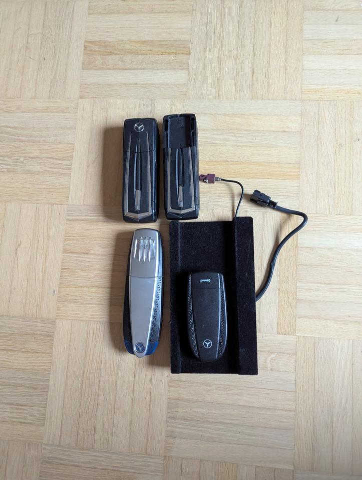 Mercedes Handyhalter Telefon Adapter Stecker Mikrofon Schalter in Vreden