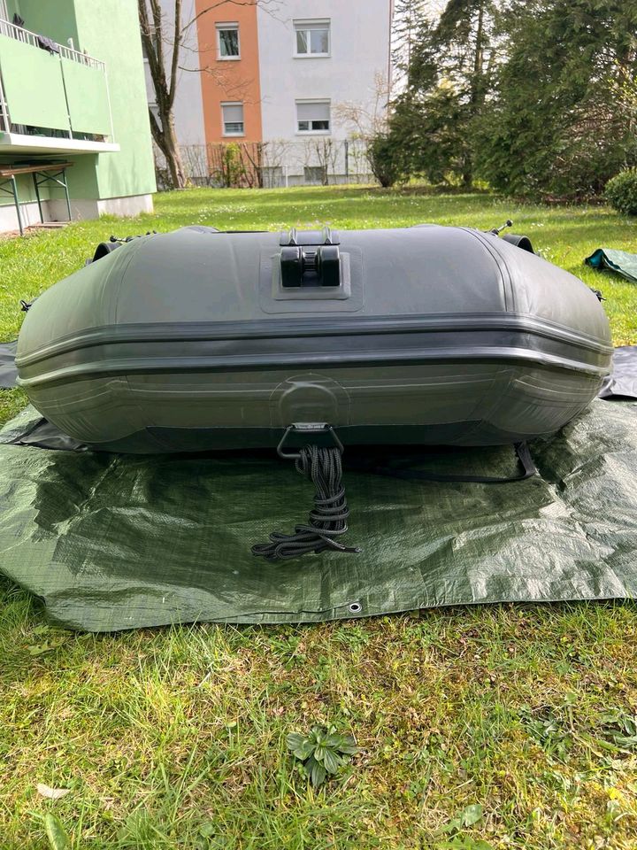 Schlauchboot Zeepter Ultra 300, Olive Luftboden in Landshut