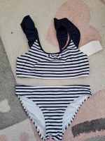 H&M Bikini NEU mit Etikett 110 116 blau weiß gestreift Baden-Württemberg - Lörrach Vorschau