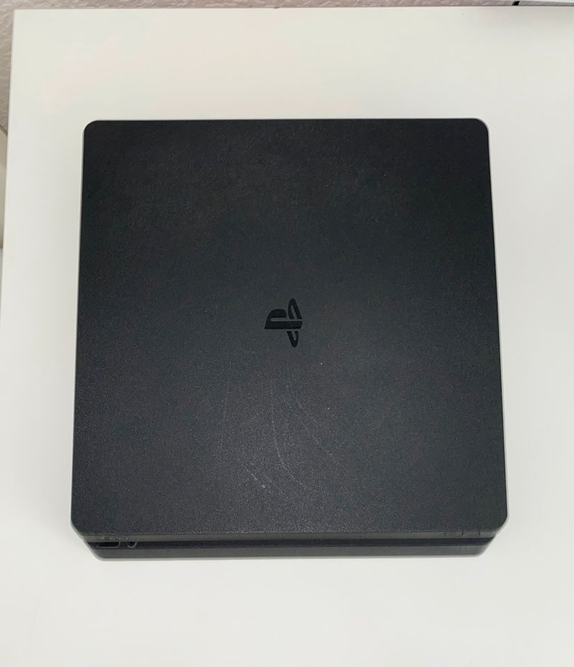 Ps4 Slim + 1 Controller | 500GB in Hückelhoven