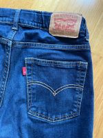 Levi’s 510 Skinny Jeans mega jeansblau Gr 14 164 super Zustand München - Berg-am-Laim Vorschau