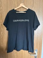 Calvin Klein T-Shirt zu verkaufen! Nordrhein-Westfalen - Sundern (Sauerland) Vorschau