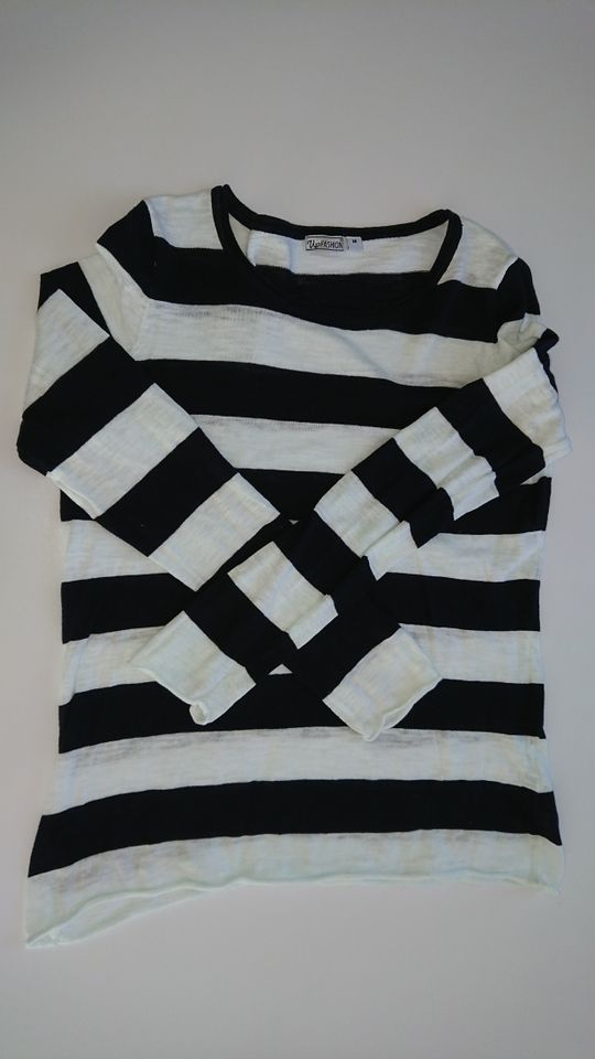 Damen Pullover Oversize Pullover Weiß Schwarz Streifen 2Stk.Gr. M in Arnstadt