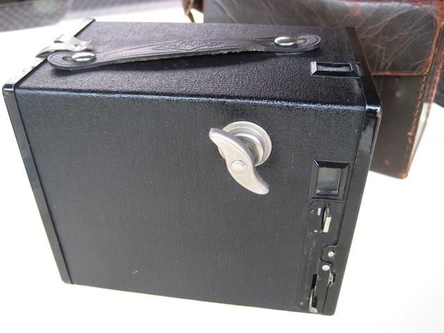 Agfa Box Kamera 6x9 Rollfilm Box mit Ledertasche in Moers