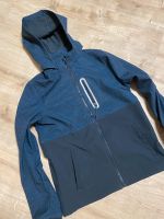 Softshell Jacke H&M gr. 164 blau schwarz Sachsen - Markneukirchen Vorschau