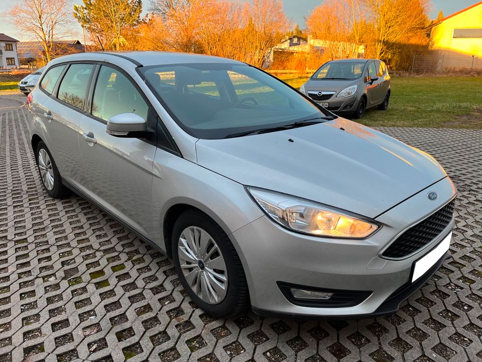 Focus1.5TDCi 88KW Automatik DPF Erst 24Tkm PDC in Memmingen