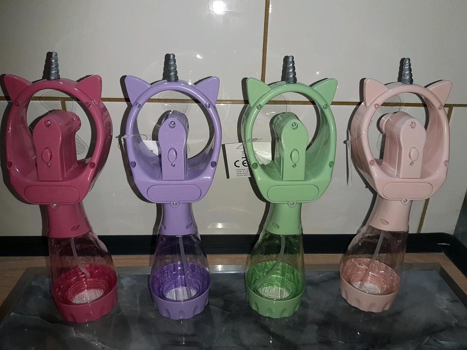 Handventilator mit Sprühfunktion im Einhorn-Design in 4 Farben in Osterode am Harz
