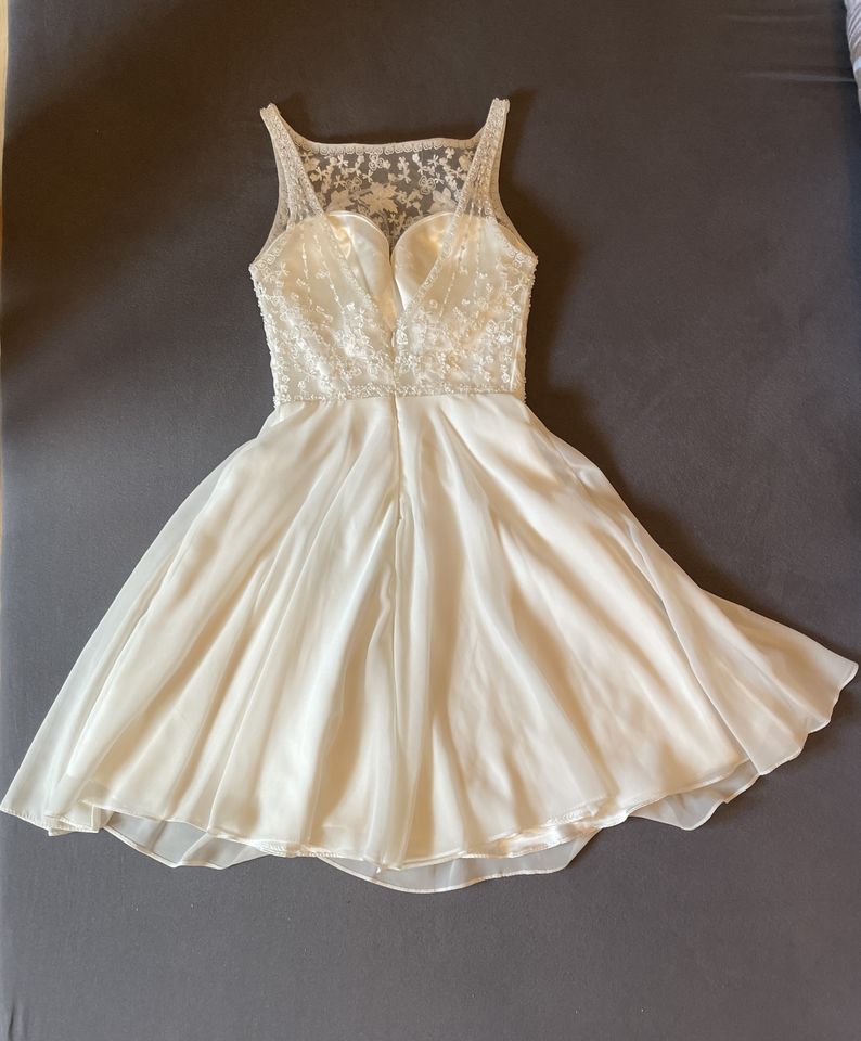 Cocktaikleid weiß / Standesamtkleid / Brautkleid Laona Größe 32 in Schramberg