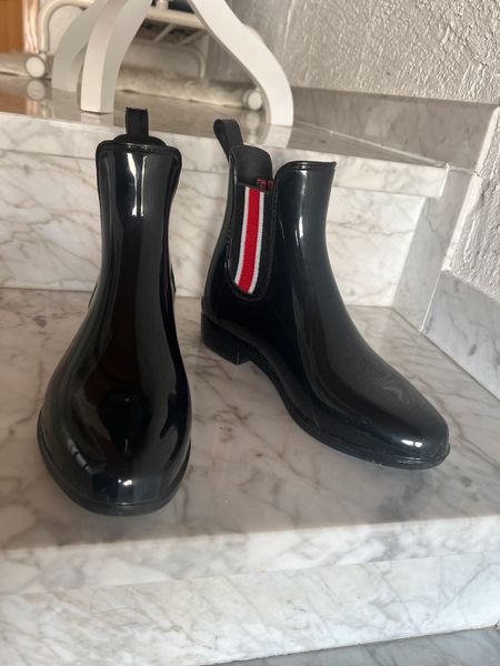 Gummistiefel Ralph lauren schwarz Stiefeletten Stiefel regen rot in Hessen  - Usingen | eBay Kleinanzeigen ist jetzt Kleinanzeigen