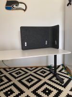 Ikea Schreibtisch Bekant schwarz/ weiß 160x80 und Abschirmung Bayern - Bergen Vorschau