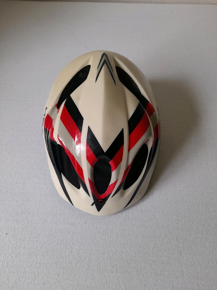 Fahrradhelm / Skaterhelm rot-weiss Gr.XS in Bad Hersfeld