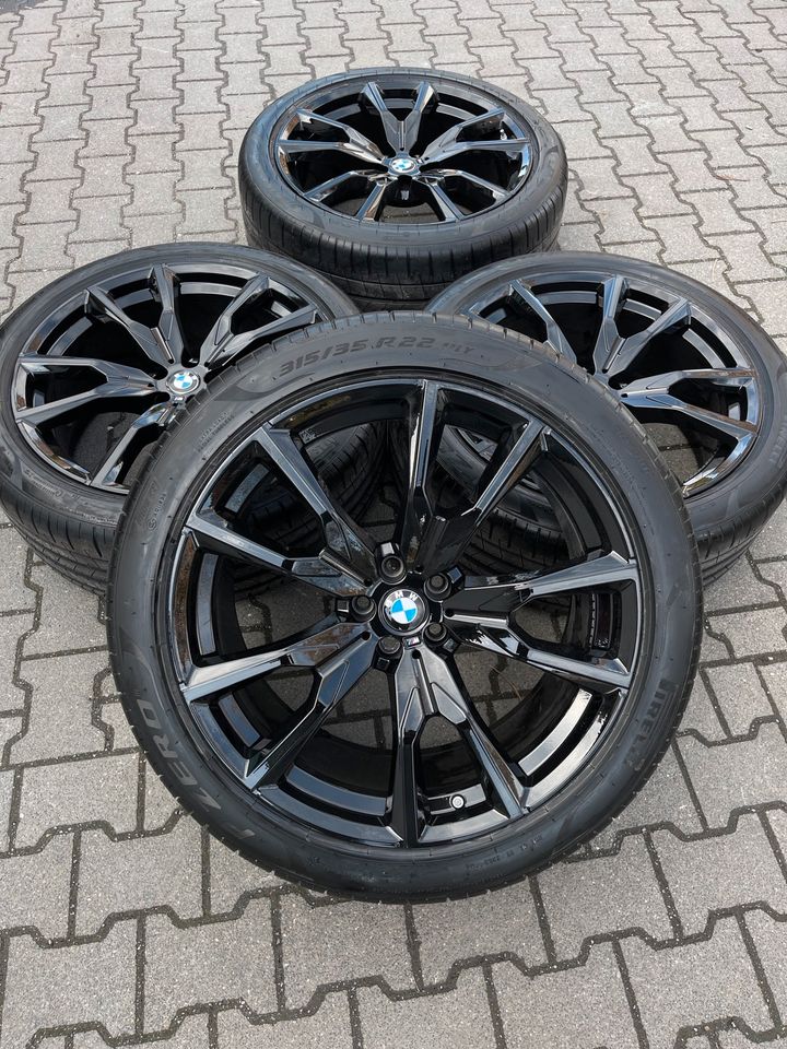 ☀️ ☀️ ☀️ Reifen NEU Pirelli BMW M755 22 Zoll X7 G07 LCI RDCi Felgen Facelift Sommer Sommerräder Sommerkompletträder Sommerreifen schwarz in Bottrop