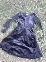 Schwarzes Samtkleid mit Tüllärmeln (Gr. 146-152 (34) Berlin - Reinickendorf Vorschau