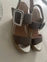 Neue Damen Sandalen grau Wedges Gr.36 Baden-Württemberg - Weinsberg Vorschau