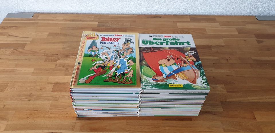 ASTERIX  KOMPLETT  HC 40 +2 UNGELESEN  ALTE COVER in Geislingen an der Steige