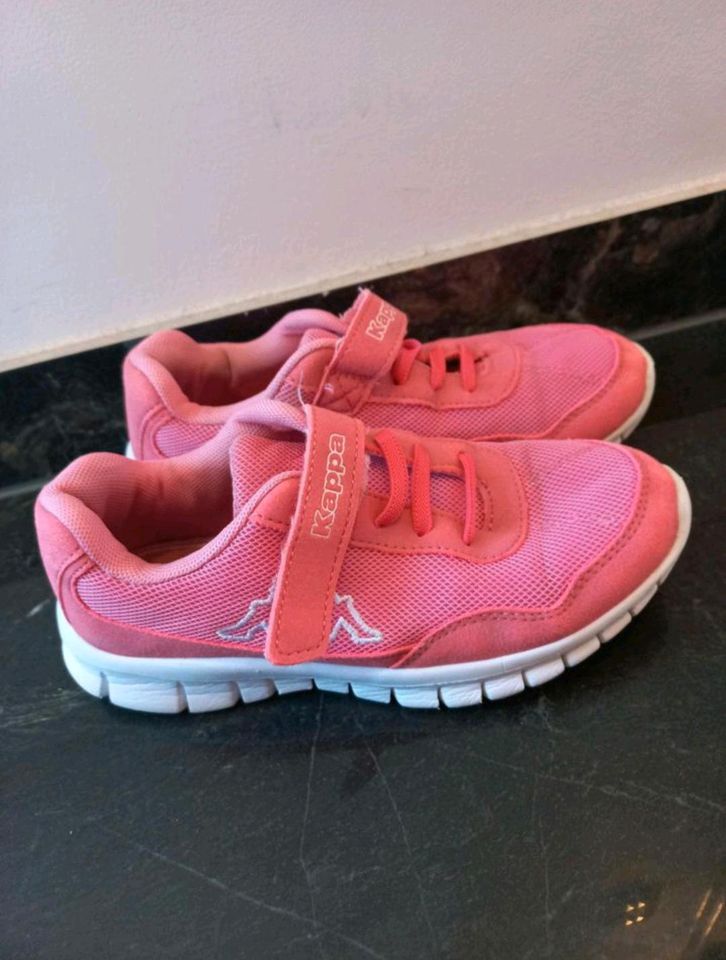 Kappa Sneaker Turnschuhe Hallenschuhe mit weißer Sohle rosa pink in Langenzenn