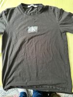 Calvin Klein Tshirt schwarz zum verkaufen Gr M für 15€ Duisburg - Duisburg-Mitte Vorschau