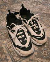 Nike Sneaker Düsseldorf - Oberbilk Vorschau
