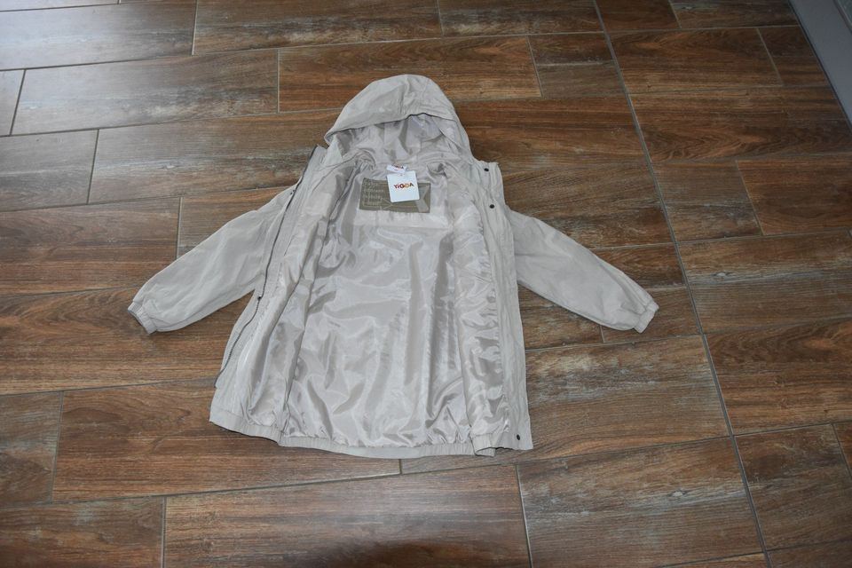 Jacke Gr. 140 NEU in Chemnitz