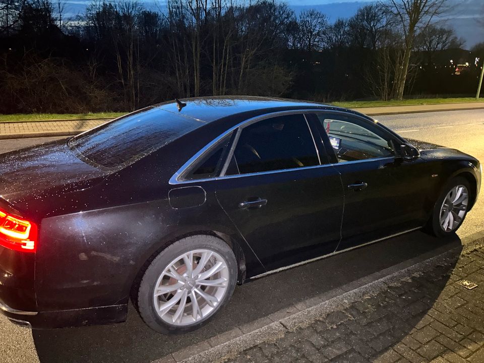 Audi A8 4.2 V8 in Herne
