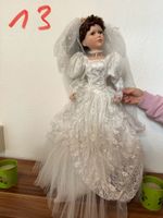 Sammlerpuppe "Puppe in weißem Kleid" Saarland - Bexbach Vorschau
