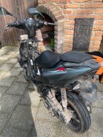 Suche Yamaha Aerox Neues Model eine komplette Verkleidung ab 2013 Niedersachsen - Beverstedt Vorschau