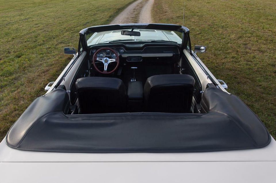 Hochzeitsauto Oldtimer Ford Mustang Cabrio mieten & selber fahren in Viechtach