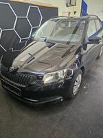 Skoda Fabia Combi Top gepflegt, alle Inspektionen, 8 fach bereift Nordrhein-Westfalen - Winterberg Vorschau