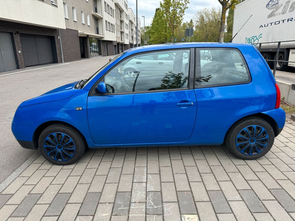 VW Lupo 1,4 l 16v 8fach Bereift in Böblingen