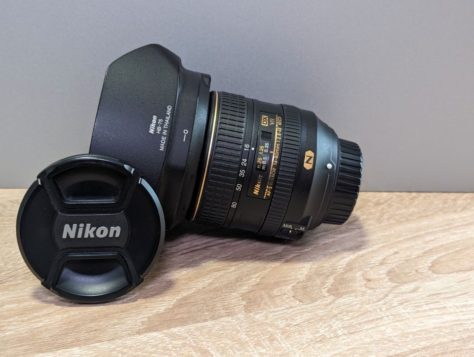 Nikon Nikkor AF-S 16-80mm 1:2.8-4E ED VR DX in Königslutter am Elm