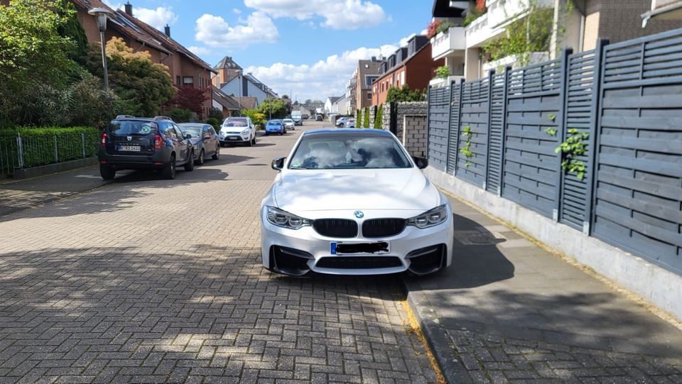 BMW M4 top Zustand TÜV neu inzahlung Harley Tausch deutsches Auto in Köln