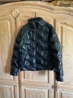 Winterjacke Steppjacke ellesse Gr. M / 50 Herren schwarz Jacke Hessen - Oberursel (Taunus) Vorschau
