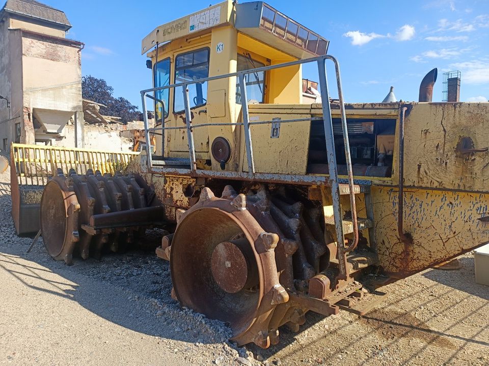 Bomag BC601 Müllkompaktor Raupe Bundeswehr Müllverdichter Walze in Pulsnitz