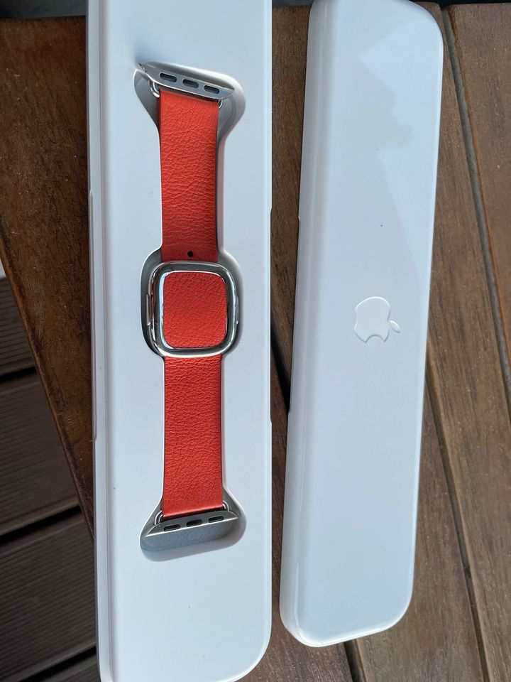 Neuw. Original Apple Watch Armband orange Edelstahl Gr. S in Schmelz