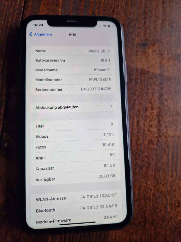 I Phone 11  , 64 GB in Bad Emstal