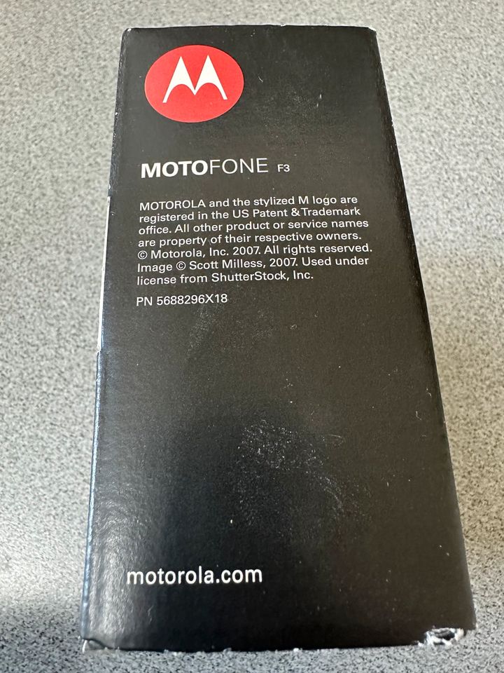 Motorola Motofone F3 • Tastenhandy • Schwarz in Darmstadt