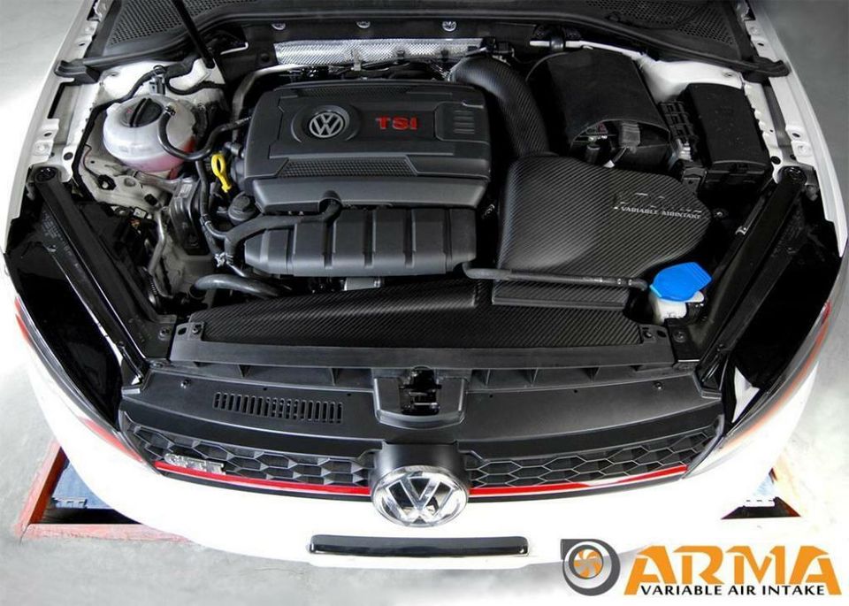 ARMA Carbon Airbox Variable Air Intake VW Golf 7 GTI R 2.0 in Frankfurt am Main